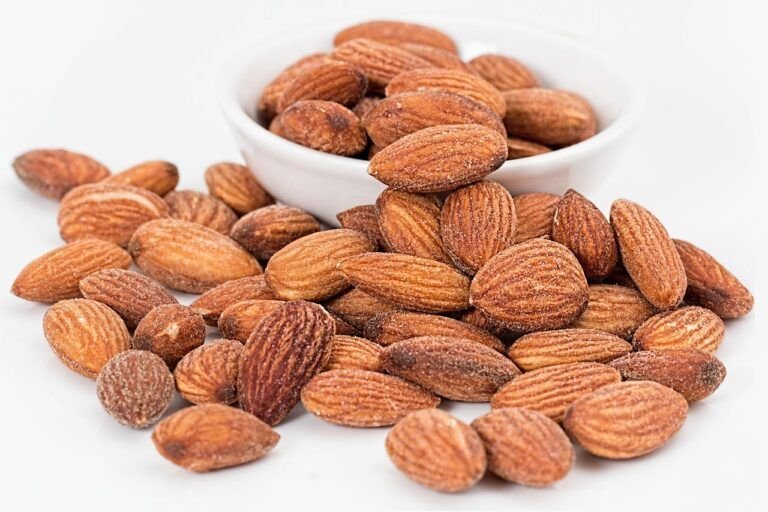 Beneficios Nutricionales y Calóricos de las Almendras: Una Guía Completa