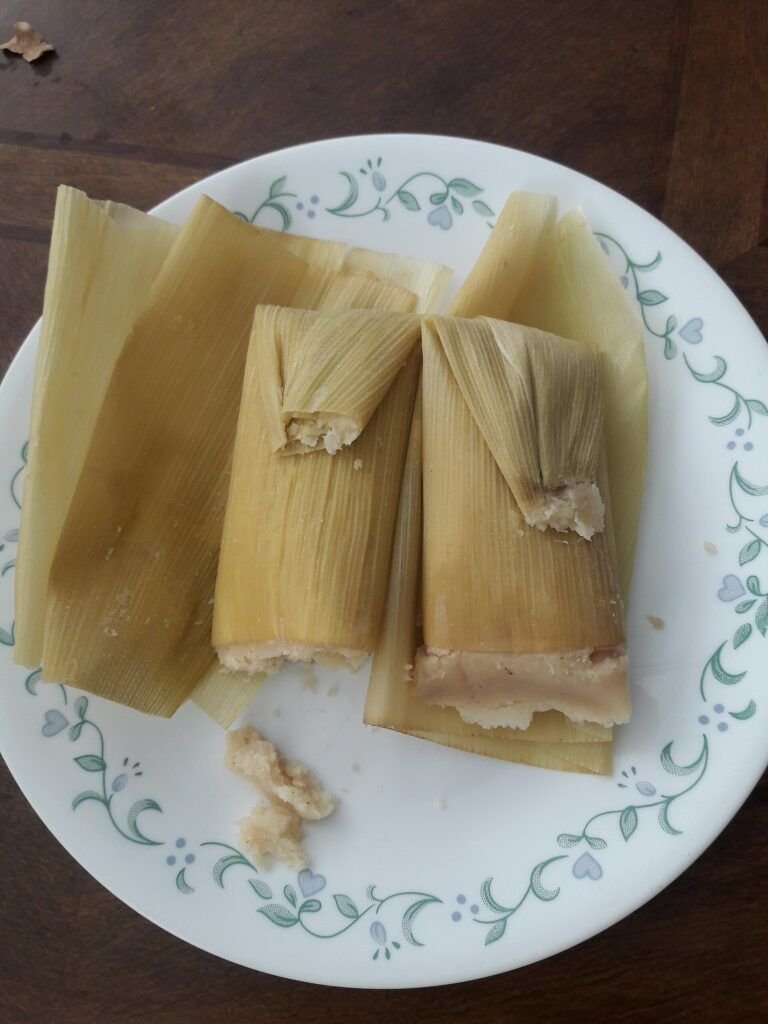 Delicias Tradicionales: Una Guía Completa para Preparar Tamales de Elote