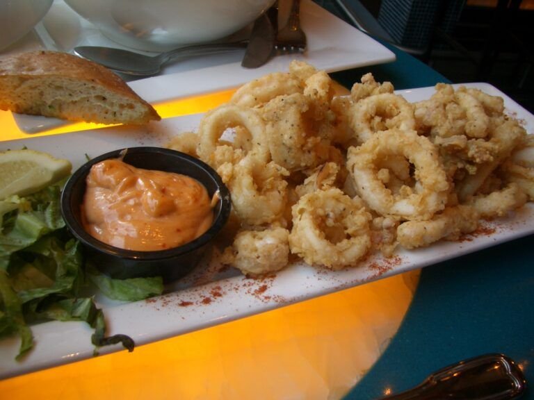 Risotto con Calamares: Un Placer del Mar en Tu Plato