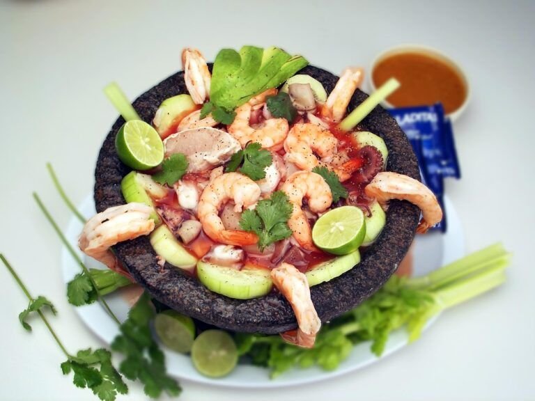 Descubre el Placer de Preparar Aguachile: Una Receta Refrescante y Llena de Sabor