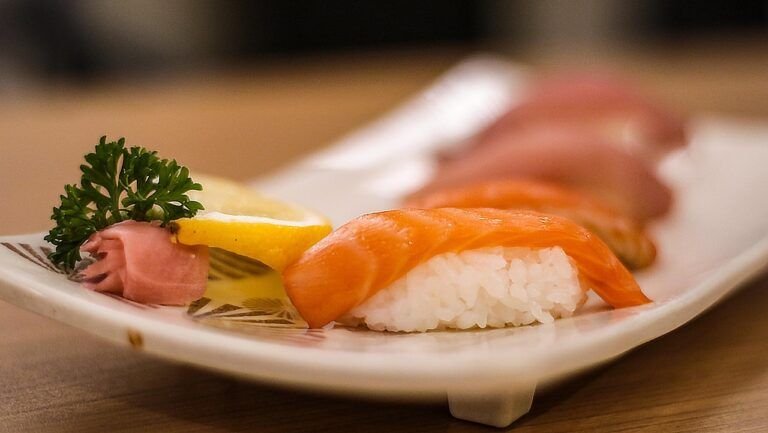 Delicioso y Saludable: Cómo Preparar un Arrollado de Atún Lleno de Sabor