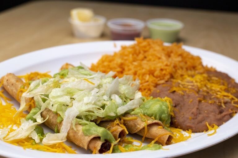 Maestría en Cocina Mexicana: Arroz a la Mexicana, una Receta Auténtica y Deliciosa