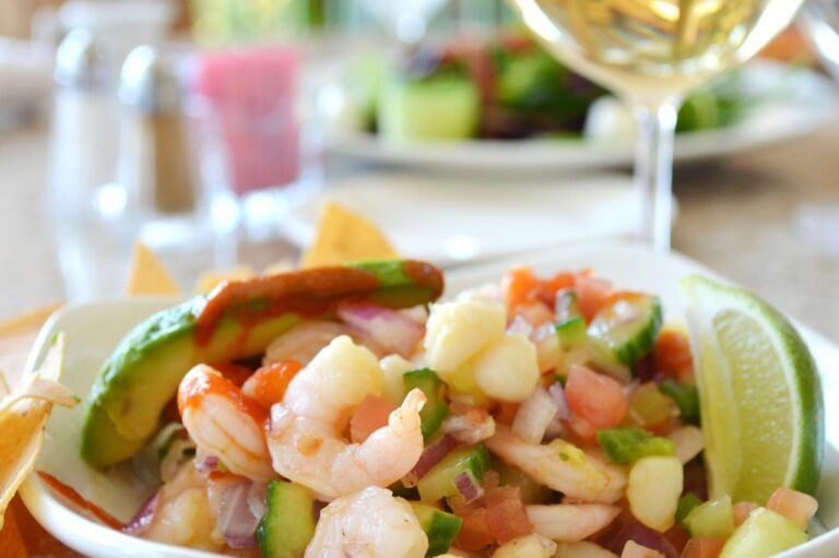 Ceviche Verde: Un Estallido de Sabores Frescos en Cada Bocado