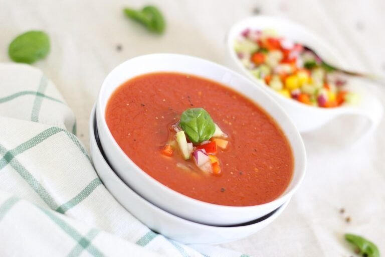 Crema de Pimiento: Un Festín de Sabores y Nutrición en Tu Plato