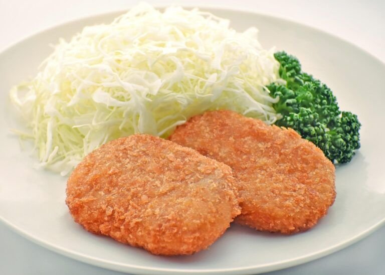 Croquetas de Papa y Ajo Rostizado: Un Bocado Irresistible de Sabor y Suavidad