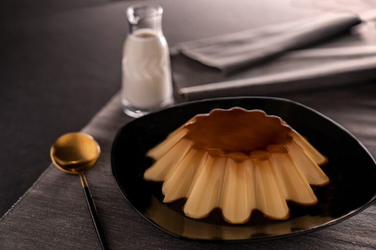 El Arte de Preparar un Delicioso Flan de Caramelo Casero