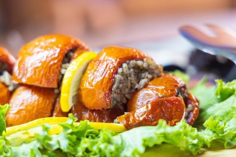 Deliciosos Jitomates Rellenos de Salmón Fresco: Una Experiencia Culinaria Inolvidable