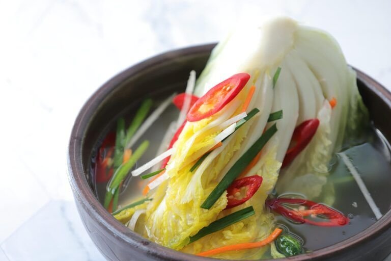 Explora los Sabores Tradicionales con Nuestra Receta de Kimchi Coreano: Un Festín de Sabor y Salud