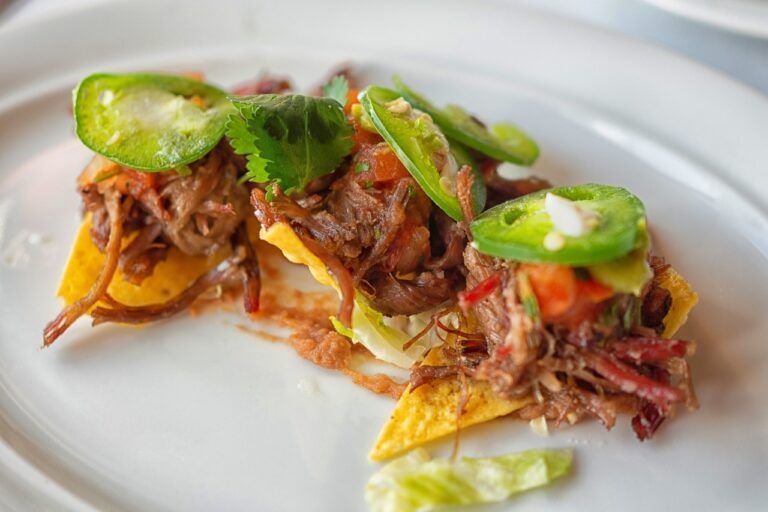 Receta irresistible de nachos con carne: Sabor auténtico en cada bocado