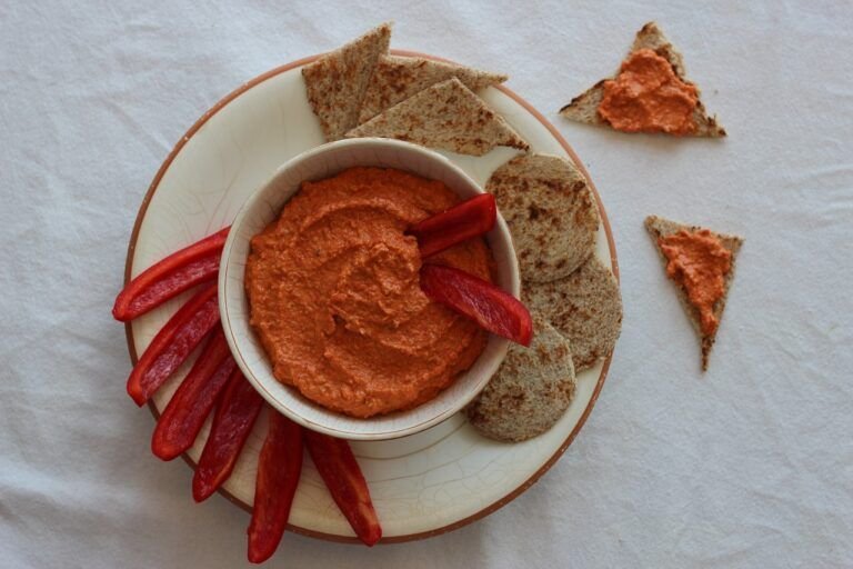 Paté de Atún al Chipotle: Un Bocado Exquisito con un Toque Picante