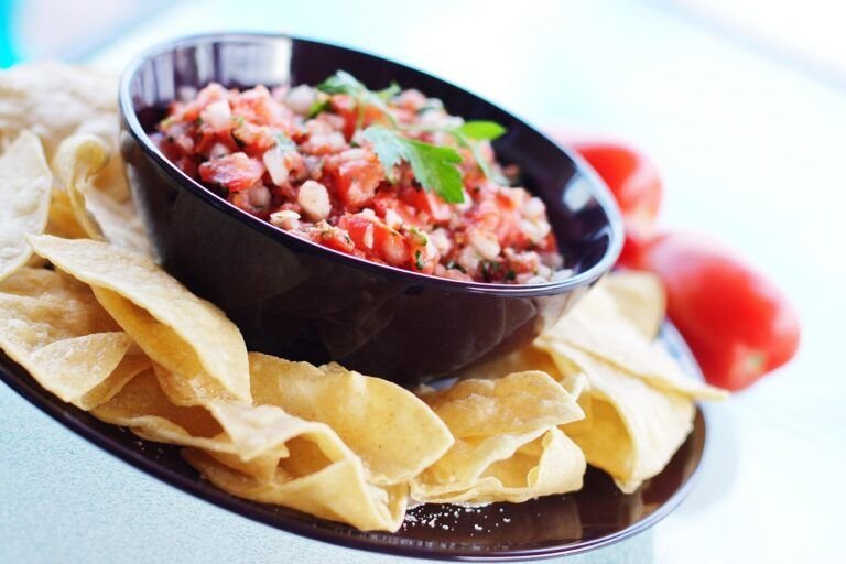 Salsa Criolla Tradicional Argentina: Un Toque de Pasión en tu Cocina en 3 Simples Pasos