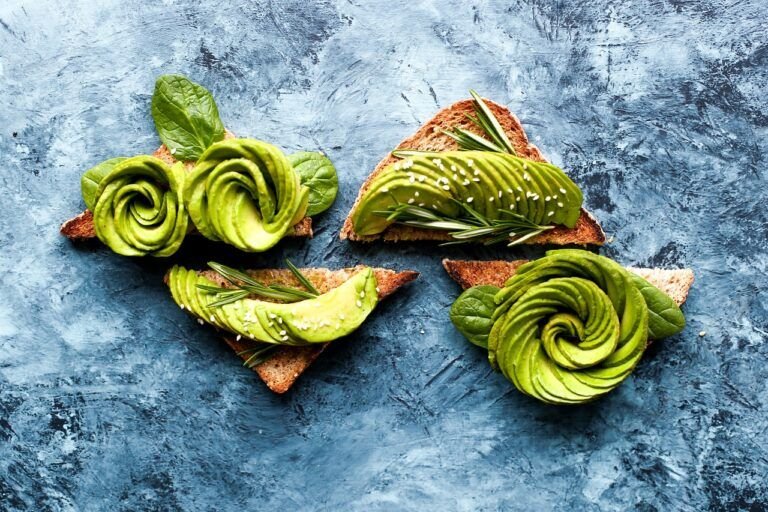 Cómo Preparar un Exquisito Sandwich de Espinacas a la Plancha