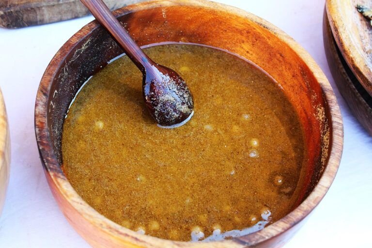 Una Deliciosa y Reconfortante Receta: Sopa de Papa con Garbanzo