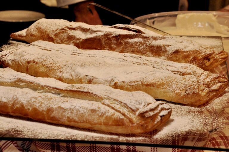 Deliciosa Receta de Strudel de Champiñones y Espinacas: Un Placer Culinaryo