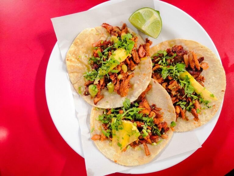 Tacos al Pastor: El Sabor Tradicional de México en tu Propia Cocina