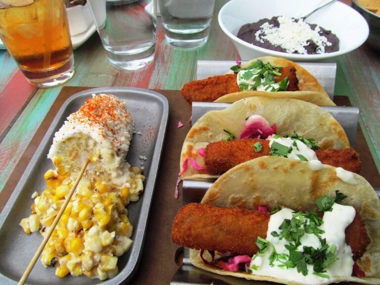 Taquitos de Jícama Vegetarianos a la Mayonesa de Cítricos: Frescura y Sabor en Cada Bocado
