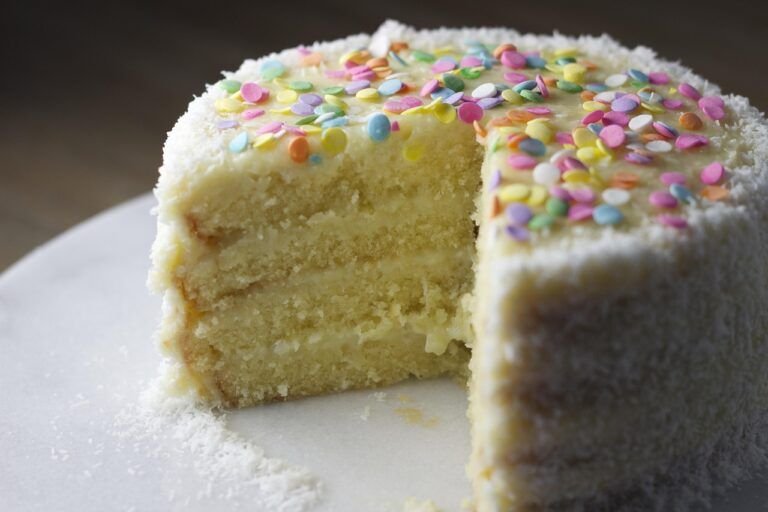 El Arte Culinario Desvelado: Cómo Preparar una Tarta de Coco de Sabor Inigualable