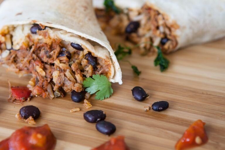 Delicioso Wrap de Frijoles Negros: Una Experiencia Gastronómica Vegetariana